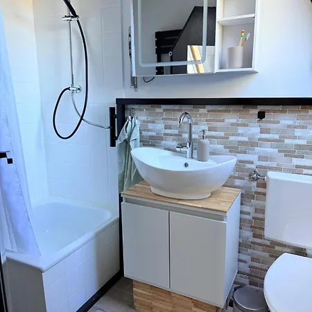 度假居 Tiny House Trudi Mit Garten *